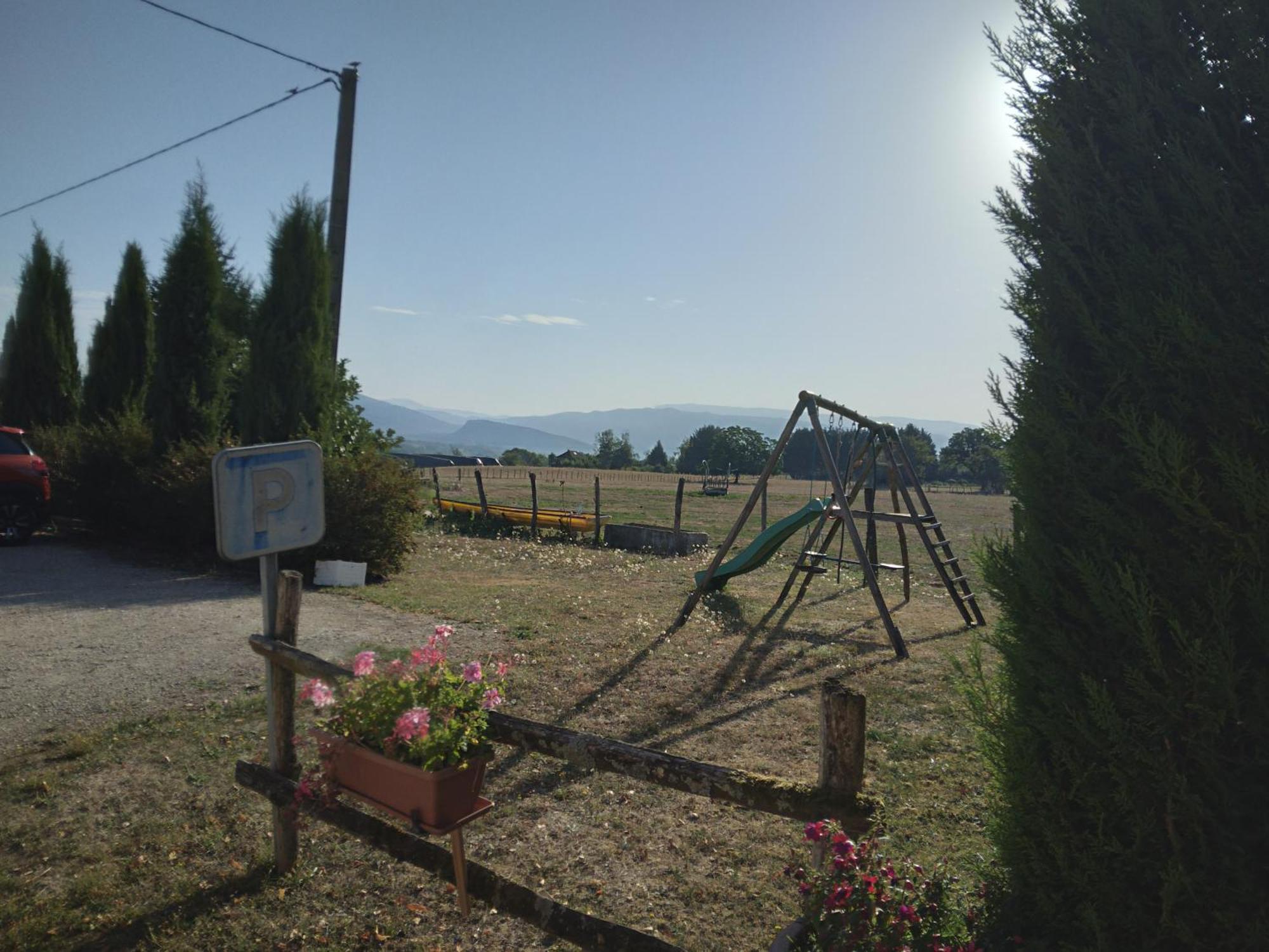 La Bardeliere Villa Corbelin Dış mekan fotoğraf