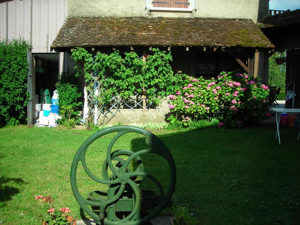 La Bardeliere Villa Corbelin Dış mekan fotoğraf
